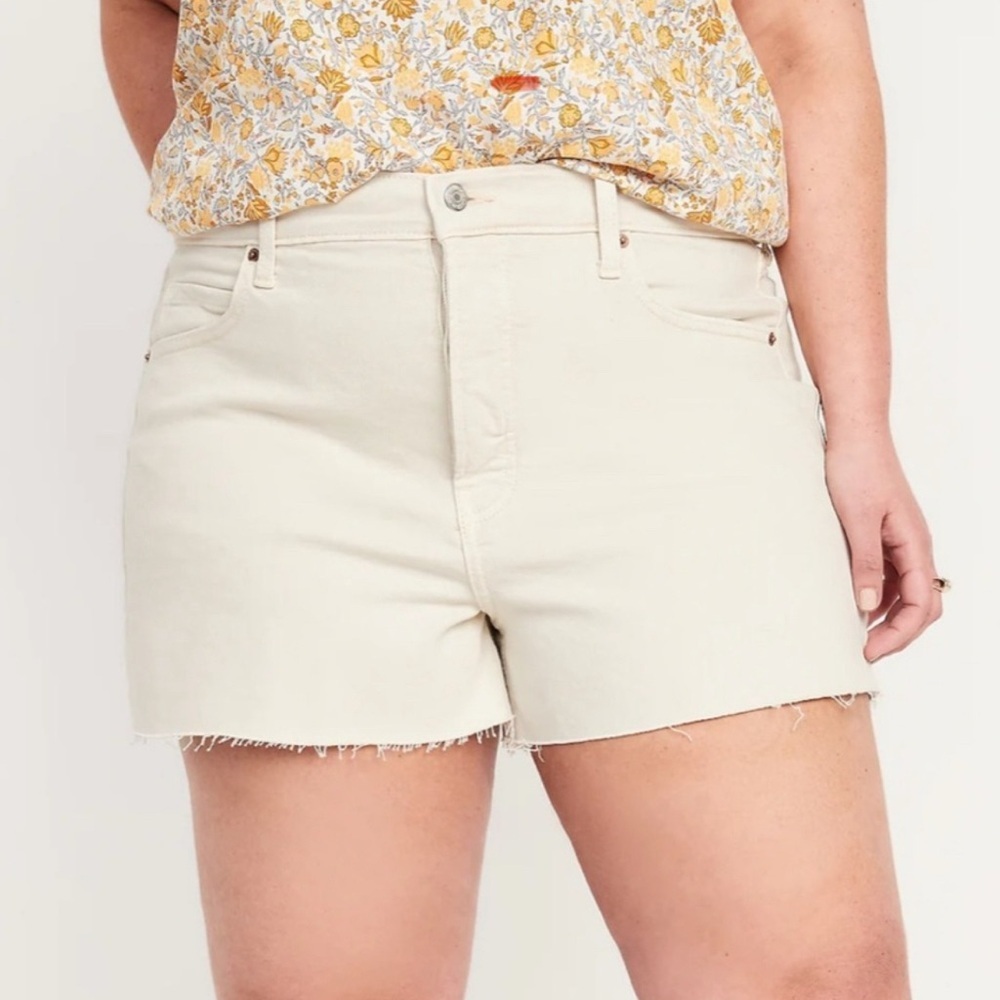Old Navy‎ Sky Hi A Line Tan High Waist Shorts 3” inseam plus size 28 NWT